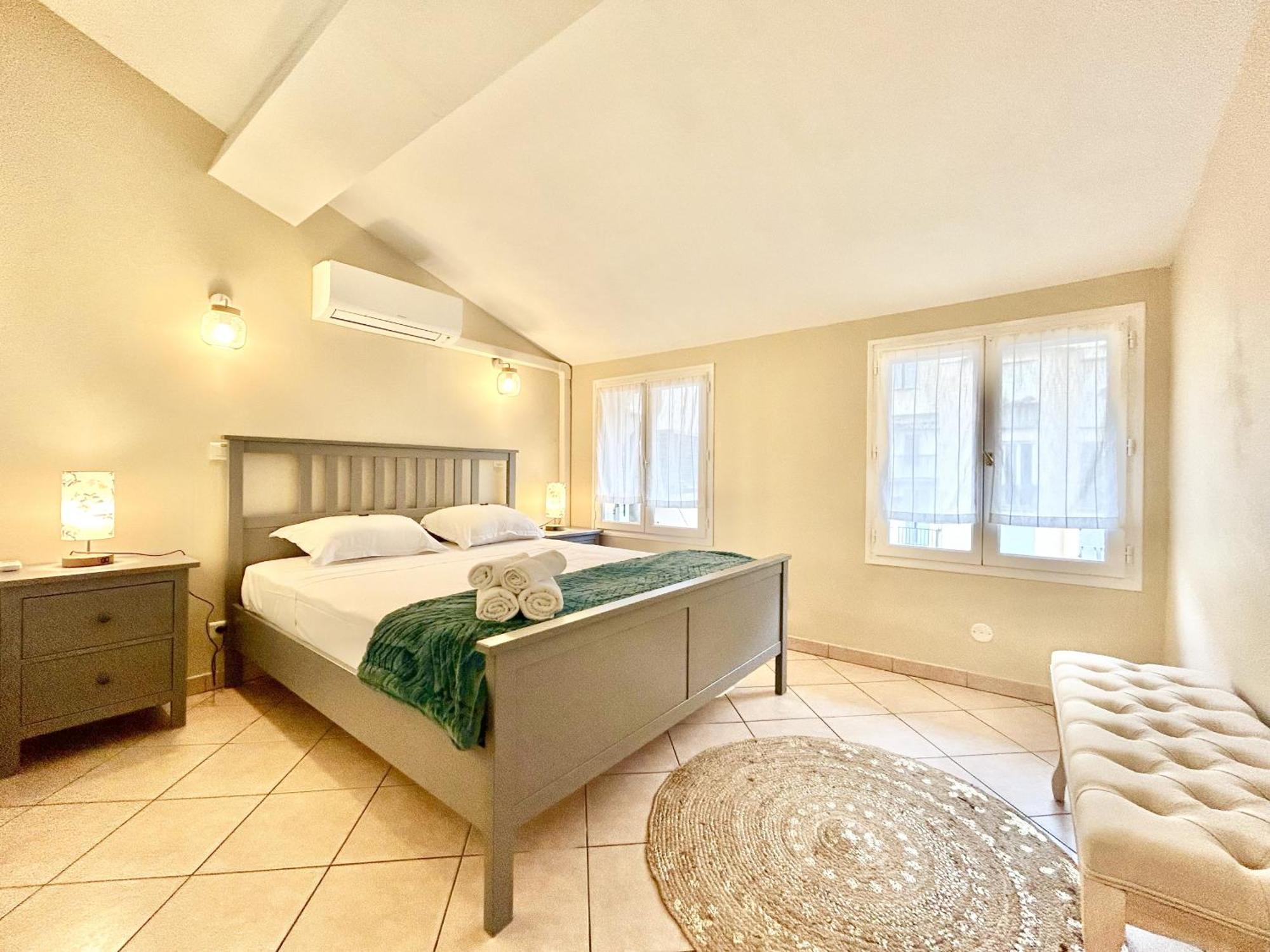 Cc Ot La Maison De Paule Old Town Promenade Des A Apartment Nice Bagian luar foto